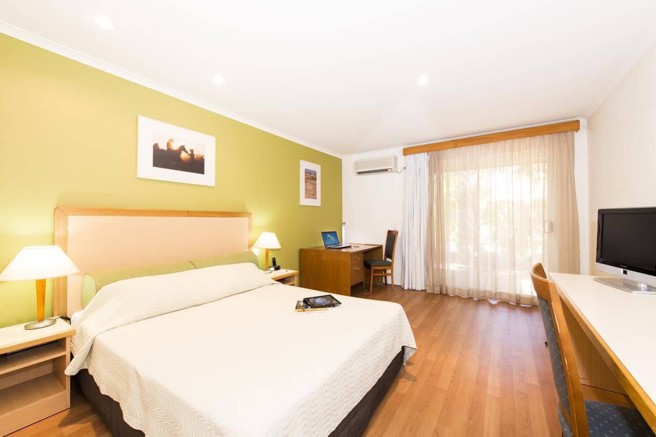 The Cambridge Kununurra Hotel Kültér fotó